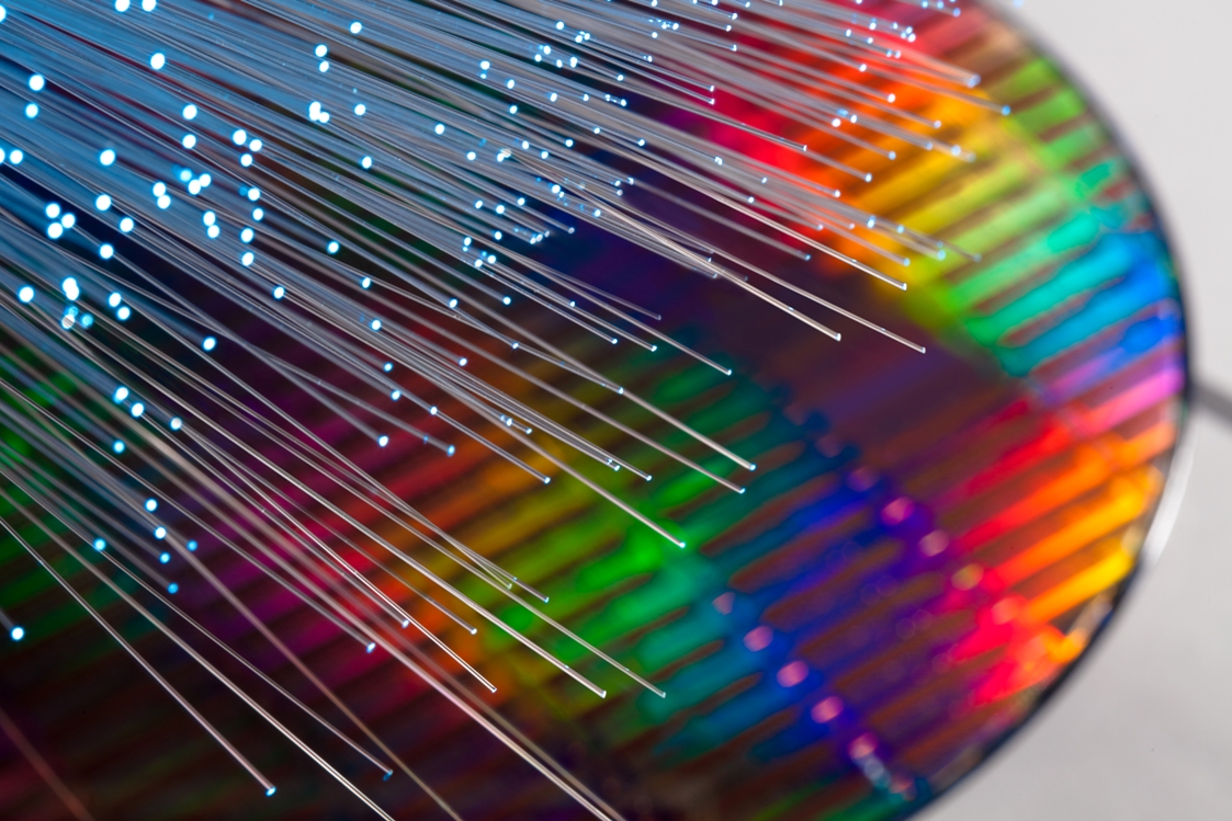 ClearCurve fibres on silicon photonics wafer