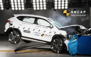 Hyundai Tucson crash test at ANCAP