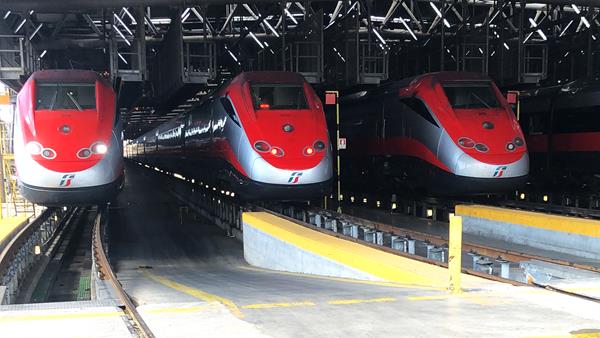 Trenitalia Frecciarossa ETR500 very high-speed trains to be serviced by Bombardier