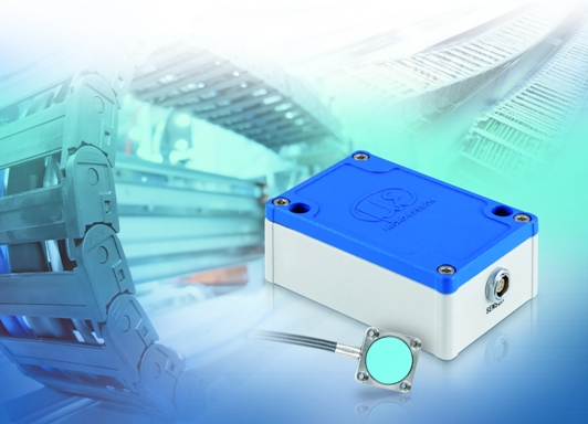Integrated preamplifier provides cable length flexibility for capacitive sensor